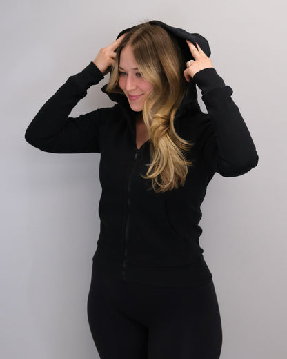 Lyss Lounger Zip Up